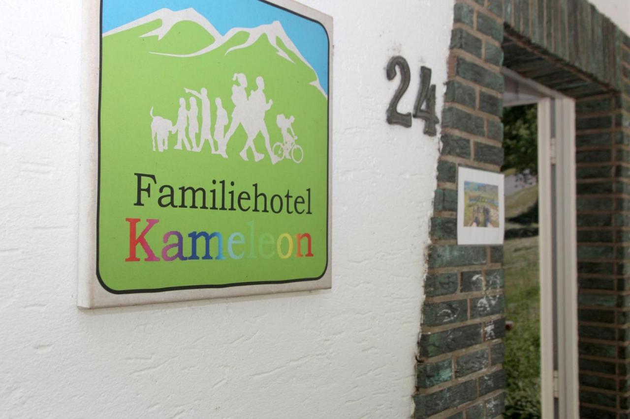 Familie Hotel Kameleon Elleringhausen Exterior photo