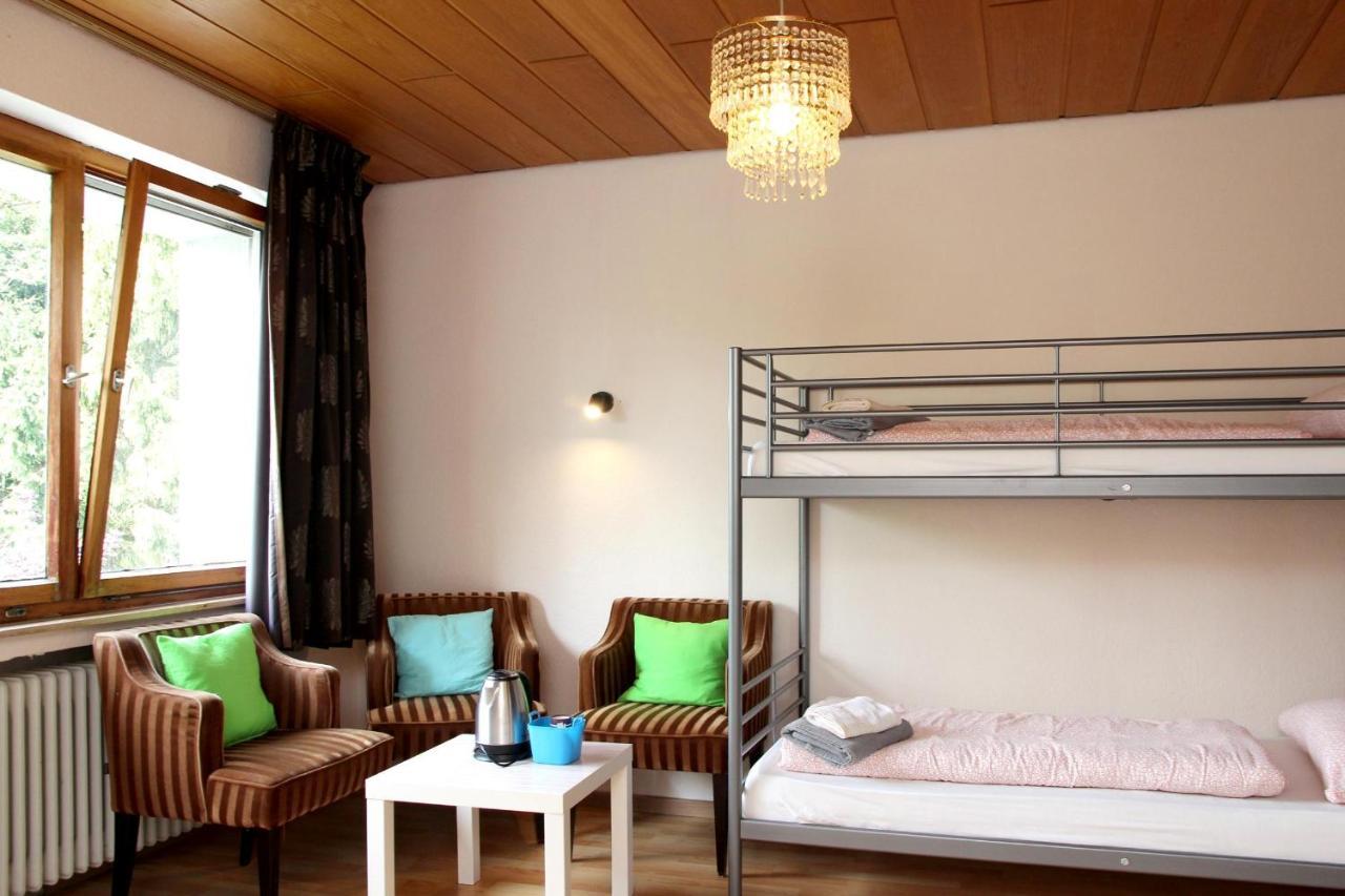 Familie Hotel Kameleon Elleringhausen Exterior photo